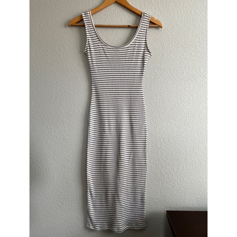 Striped Sleeveless Bodycon Maxi Dress White and Blue